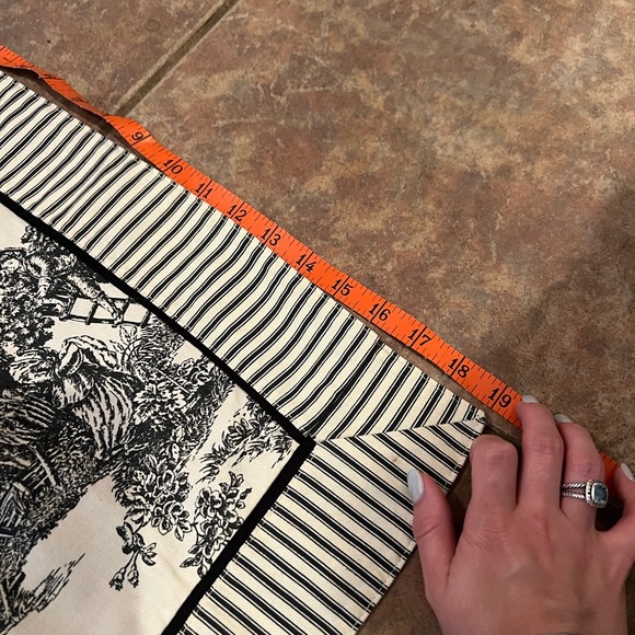 Valance Curtain Black White Toile - Picture 4 of 4